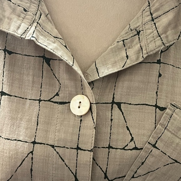 John Mark Women's Linen Blouse Size S Casual 3/4 Sleeve - Picture 2 of 5